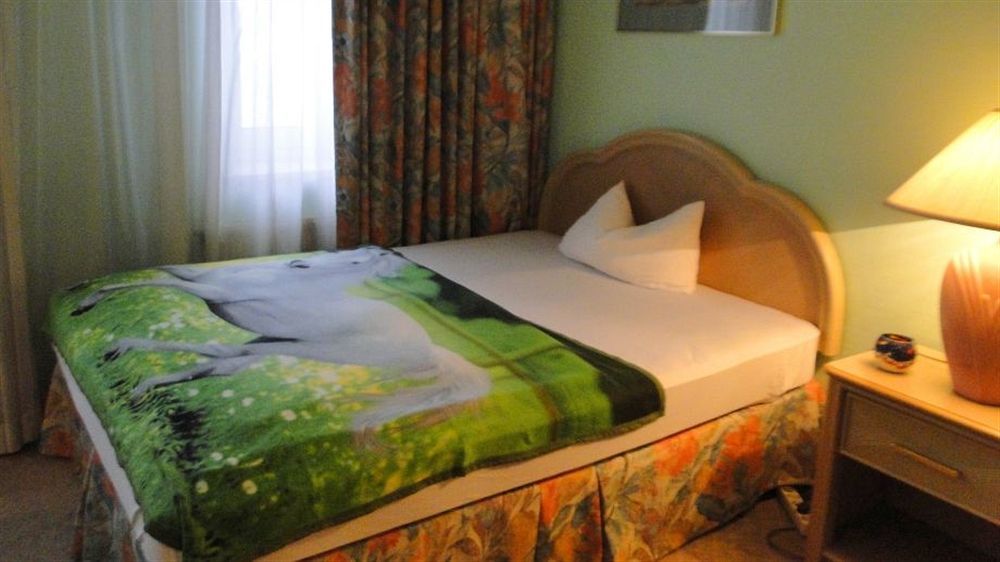 Hotel Dallgow מראה חיצוני תמונה