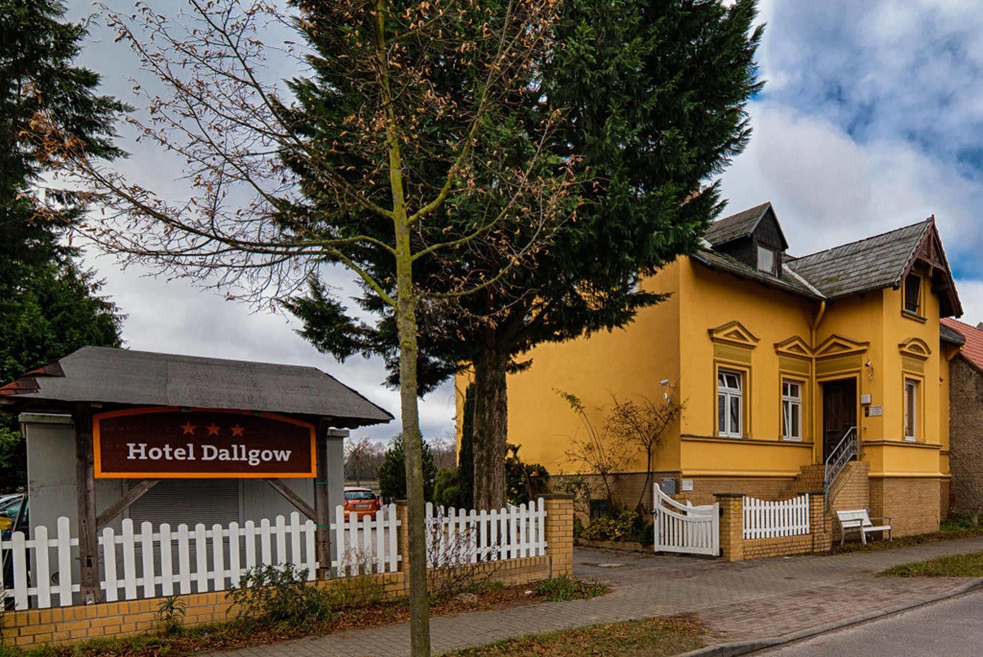 Hotel Dallgow מראה חיצוני תמונה