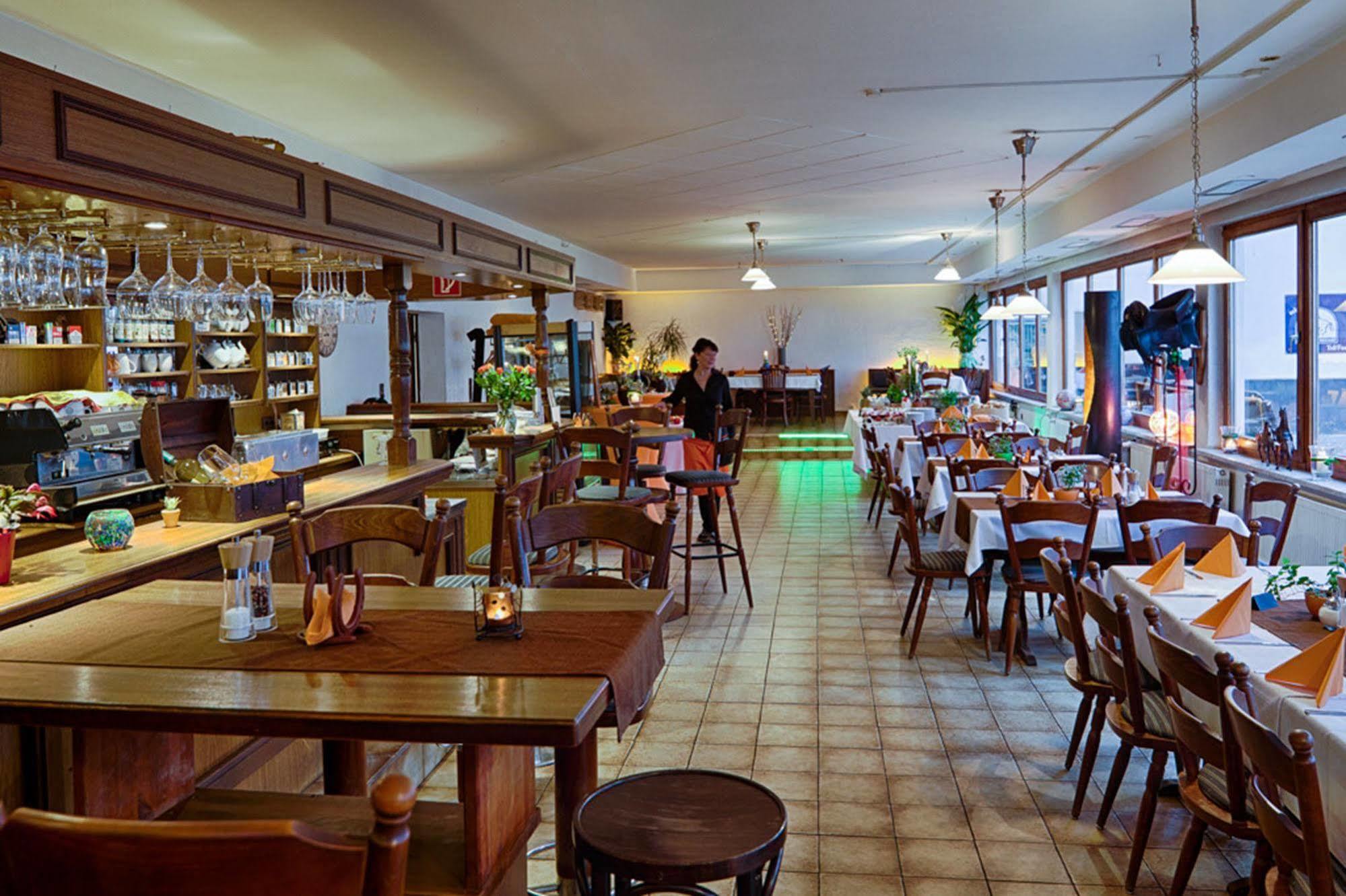 Hotel Dallgow מראה חיצוני תמונה